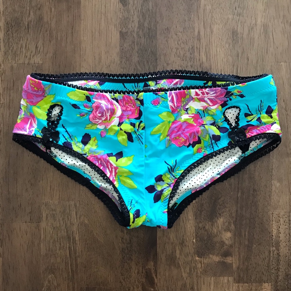 Betsy Johnson Swim Bottoms NWOT - never worn